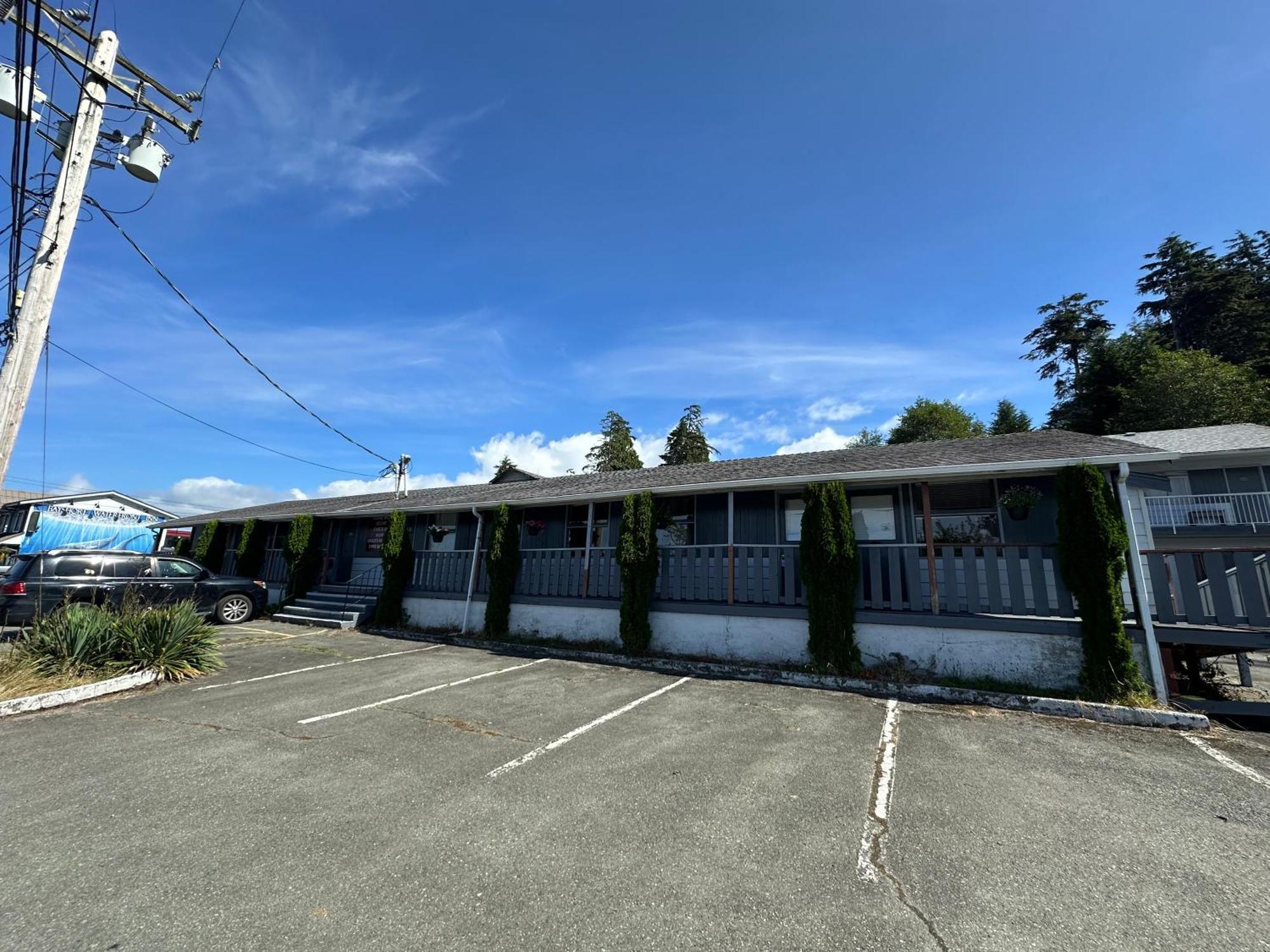 Island West Resort-Motel Ucluelet Zewnętrze zdjęcie
