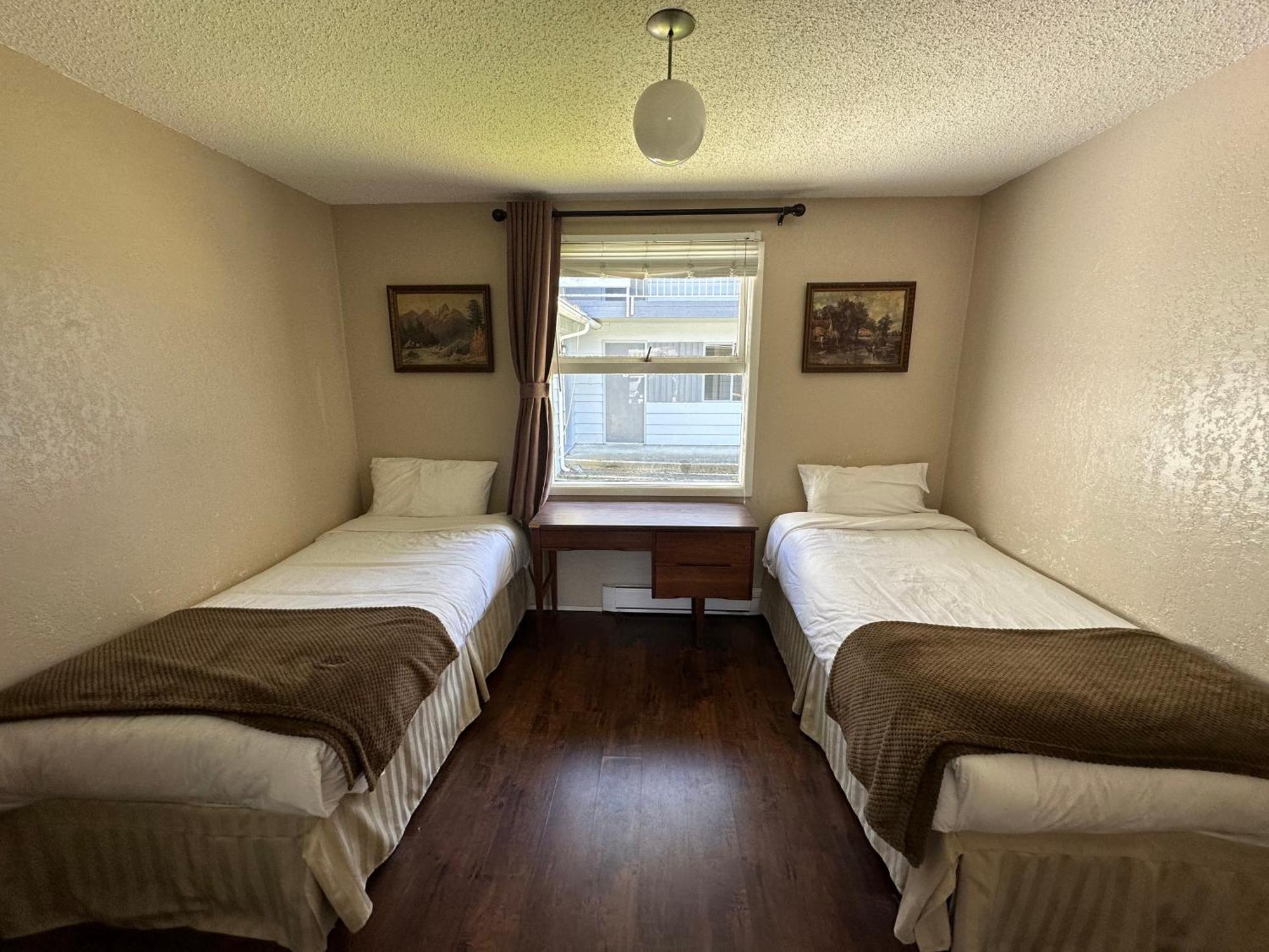 Island West Resort-Motel Ucluelet Zewnętrze zdjęcie