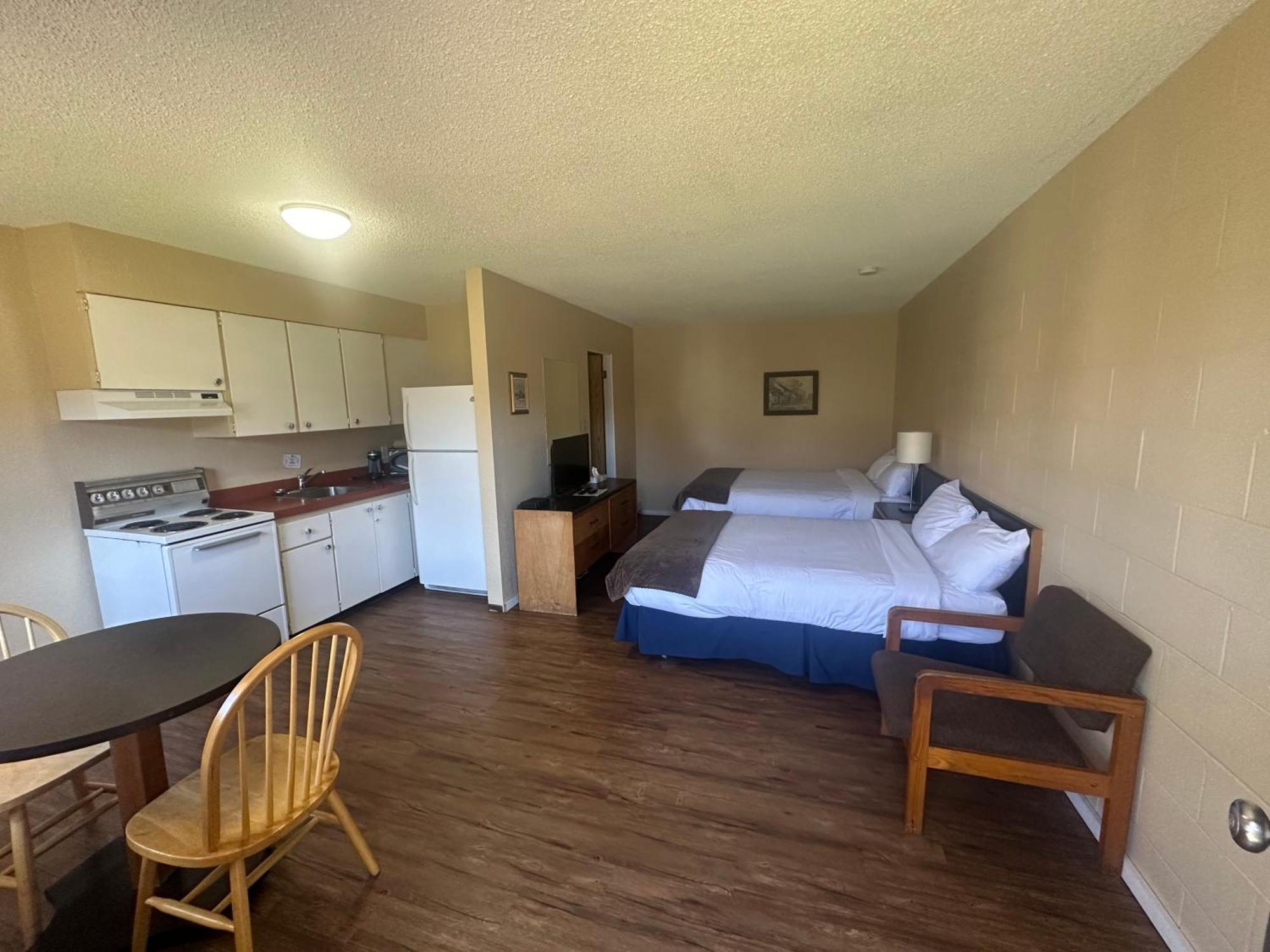 Island West Resort-Motel Ucluelet Pokój zdjęcie