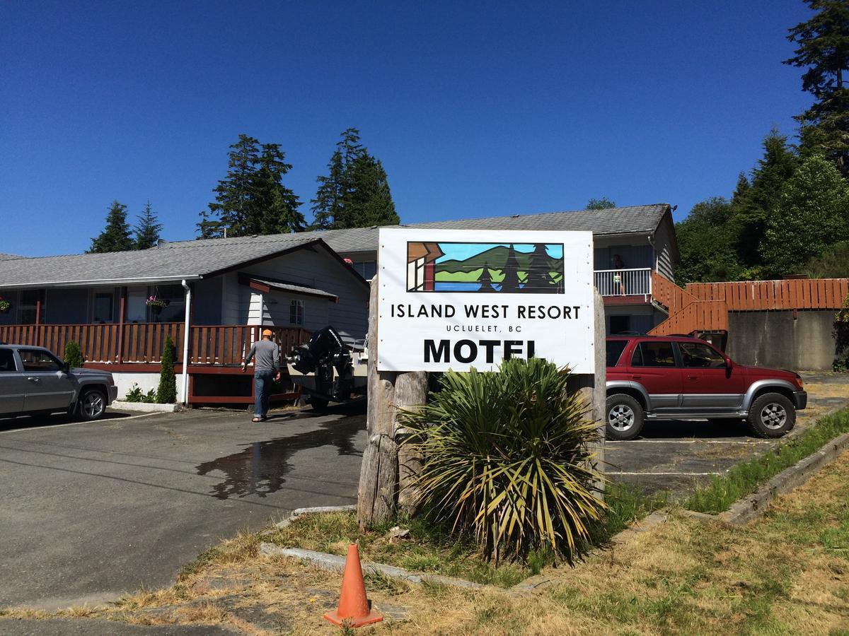 Island West Resort-Motel Ucluelet Zewnętrze zdjęcie