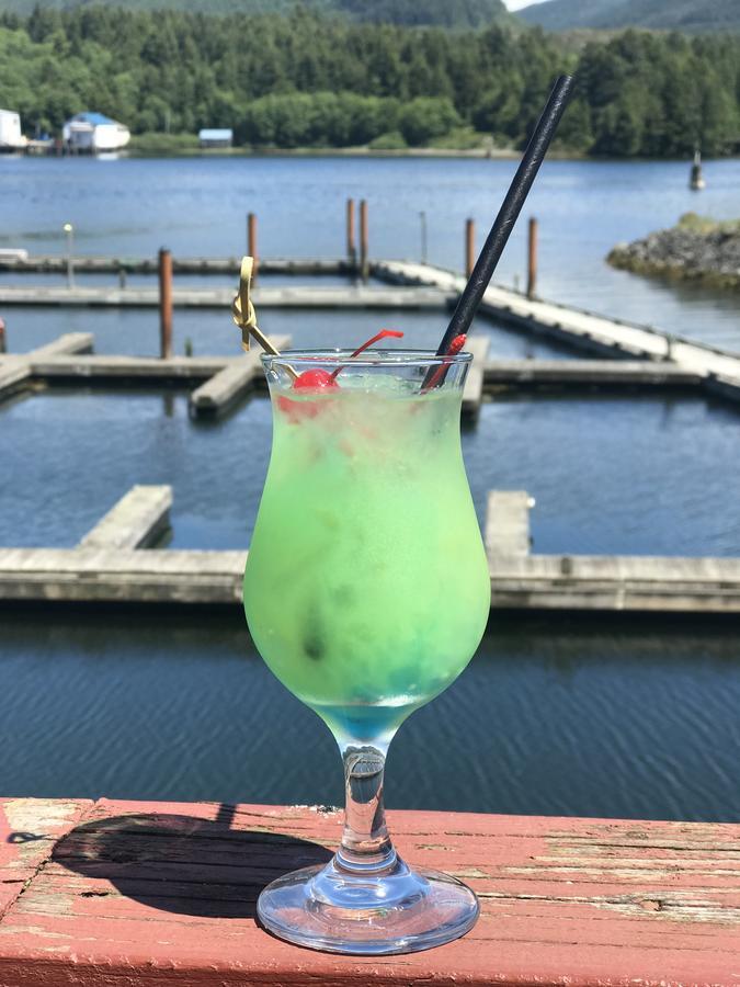 Island West Resort-Motel Ucluelet Zewnętrze zdjęcie